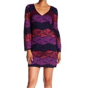 Trina Turk NWT Bell Sleeves Floral Lace Purple Navy Dress V-Neck Women's Small‎
